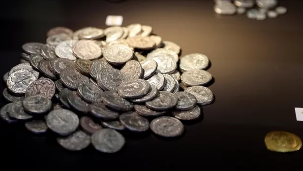 4-bin-yillik-cilgin-kesif-dunyanin-kayip-hazine-haritasi-ortaya-cikti-1698135432070.jpg 4 bin yıllık tarihi var! Dünyanın en eski hazine haritası bulundu-6