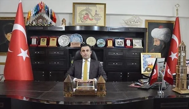 İki FETÖ’cü Zekeriya Öz ve Celal Kara’yı tutuklanan Ardeşen Kaymakamı Ufuk Özen Alibeyoğlu’nun kaçırdığı ortaya çıktı-6