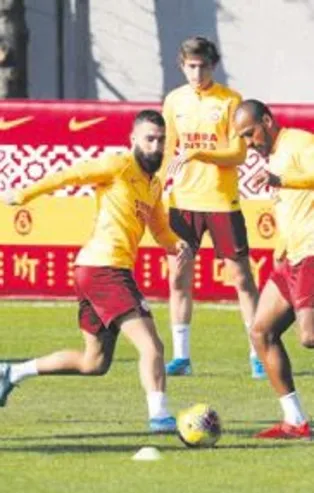 Terim’siz ve Falcao’suz antrenman
