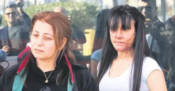 Berfin Özek’in tek dileği: Yüzümü geri istiyorum!..