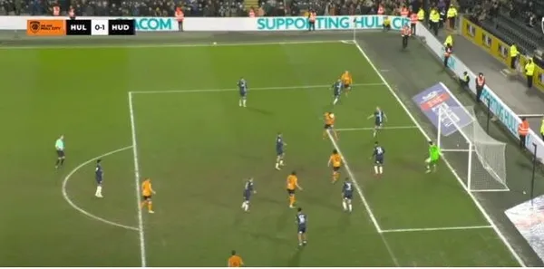 hull-cityli-allahyarin-kacirdigi-gol-olay-oldu-sotadan-flas-aciklama-en-iyisini-yapmali-1649071284143.jpg Hull City'li Allahyar'ın kaçırdığı gol olay oldu! Şota'dan flaş açıklama: En iyisini yapmalı-3