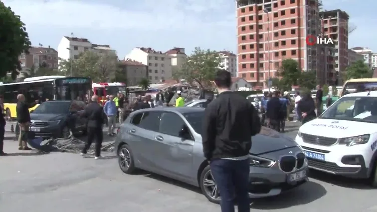 Bahçelievler’de zincirleme kaza: 3 yaralı