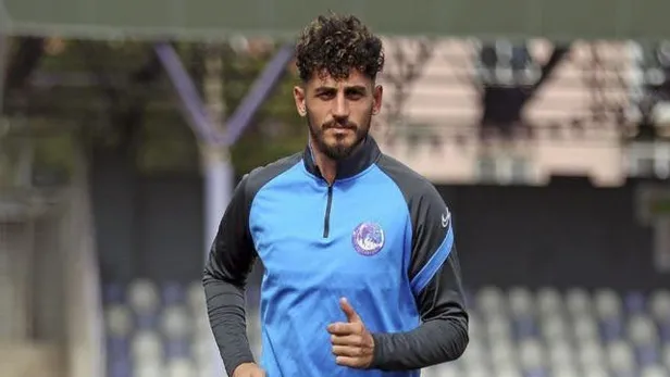 Trabzonspor tecrübeli stoper için Adana Demirspor ile görüştü! Hedefte Samet Akaydin var-5