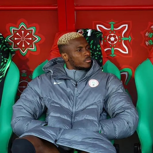 Osimhen en iyi 11’de!