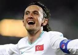 Cimbom iki Fenerli’nin peşinde