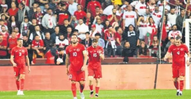 Çanlar Kuntz için çalıyor! Ayrılık kararı çıkabilir