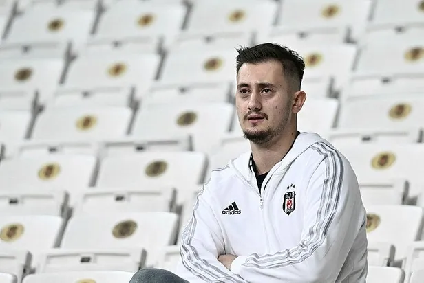 Beşiktaş'ta Şenol Güneş istifa etti! Kulüpte olağanüstü seçim kararı-8