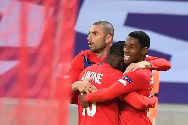 Burak Yılmaz'dan hayat öpücüğü! 4 dakikada Lille tur atladı-2