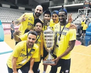 Lig şampiyonluğunu çılgınca kutladılar