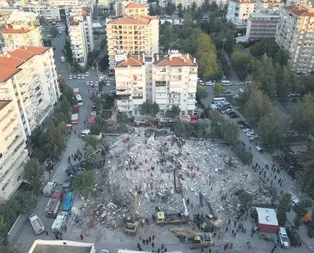 Acının merkez üssü! İzmirdeki Emrah Apartmanı 12 masuma mezar oldu...