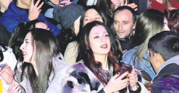 Mutlu seneler