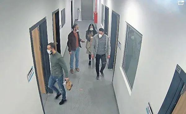 Avrupa ülkelerine göçmen kaçıran şebeke, çökertildi! Ürdünlü kaçak maskesi indirilince kendini ele verdi-3