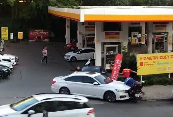 Benzin alamayınca terör estirdi!