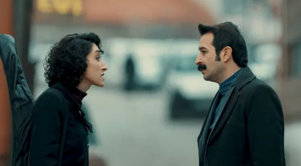 seyircilerini-isyan-ettirecek-kotu-haber-uzecek-gelisme-gonul-dagi-22-bolum-fragmaniyla-aktarildi-1616849668980.jpg Seyircilerini isyan ettirecek kötü haber! Üzecek gelişme Gönül Dağı 22. bölüm fragmanıyla aktarıldı-3
