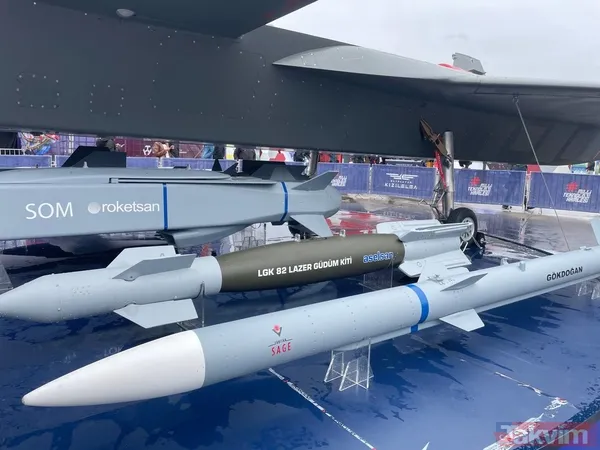 Çocuğu, genci, yaşlısı... KIZILELMA'mıza ilgi büyük: Takvim.com.tr insansız savaş uçağı ve Bayraktar AKINCI'nın mühimmatlarını görüntüledi - 5