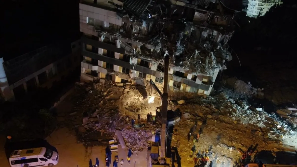 6 Şubat'ta enkazdan 260 saat sonra çıkarıldı! 2 yıl sonra o anları anlattı: Çiçekleri yiyip idrarımla besleniyordum