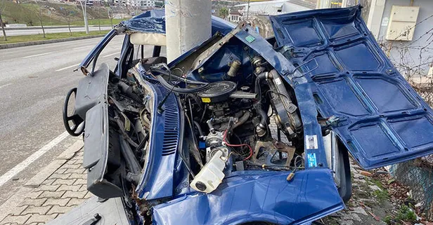 Samsun'da otomobilin hurdaya döndüğü kazada mucize kurtuluş!