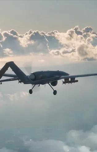 Bir ülkede daha sıraya girdi: İtalyan ordusundan Bayraktar TB2'li paylaşım