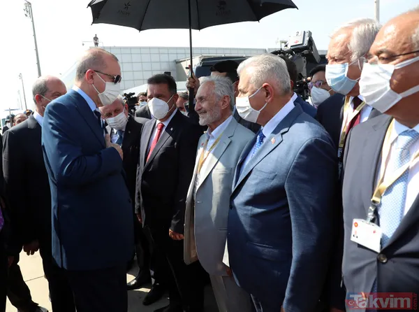 KKTC'de tarihi anlar! Başkan Recep Tayyip Erdoğan'a Oğuzhan Asiltürk ve Devlet Bahçeli de eşlik etti - 24