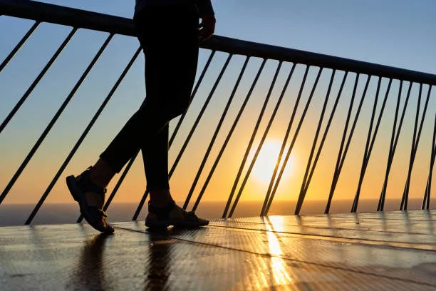 2-kisiden-1inde-goruluyor-zaman-kaybetmeden-doktora-kosun-kemik-agrisi-yorgunluk-kilo-verememe-1695392604045.jpg Meğer bu hastalığın belirtisiymiş! Kemik ağrısı, yorgunluk, kilo verememe sorununuz varsa hemen doktora koşun!-4