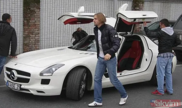 Şarkıcı Berkay Şahin uyanıklık peşinde! Geliriyle dikkat çeken Berkay lüks aracına 'T' plaka takarak... - 12