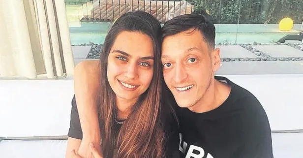 Mesut Özil ve eşi Amine Gülşe’den şov saati