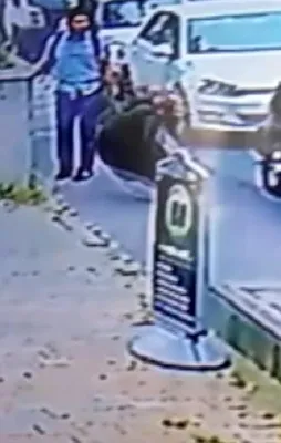 Başörtülü kadına saldıran eşkıya yakalandı