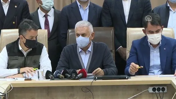 son-dakika-binali-yildirim-bekir-pakdemirli-ve-murat-kurumdan-deprem-bolgesinde-onemli-aciklamalar-1604082967200.jpeg