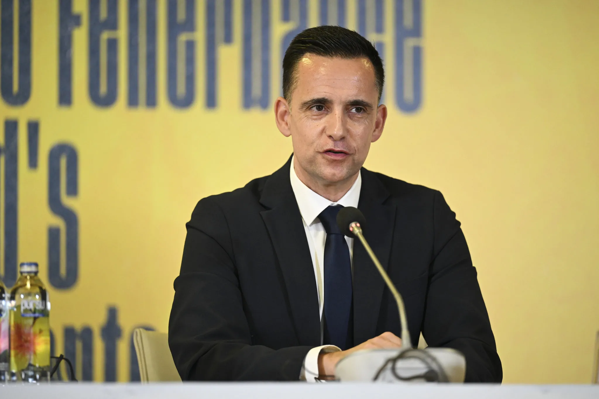 Jose Mourinho'dan Florentino Perez'e telefon! "O yıldızı Fenerbahçe'ye bırak" - 11