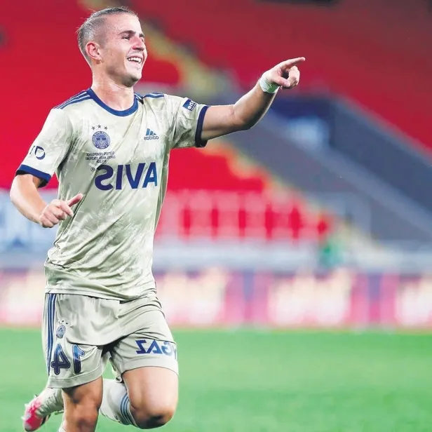 super-4lu-sahne-aliyor-firtina-galatasaray-derbisine-1642806989448.jpeg Süper 4'lü sahne alıyor! Fırtına Galatasaray derbisine hücum hattında 4 yıldızıyla sahne alacak-11