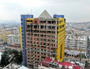 Dünyanın en saçma binası sökülüyor