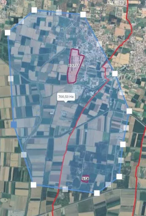 chpde-bir-skandal-daha-chpli-baskan-ozlem-cercioglunun-hastane-yolu-inadinin-arkasindan-esine-ait-arazi-cikti-1692411680993.jpeg Bir skandal daha! CHP’li Başkan Özlem Çerçioğlu’nun hastane yolu inadının arkasından eşine ait arazi çıktı-6