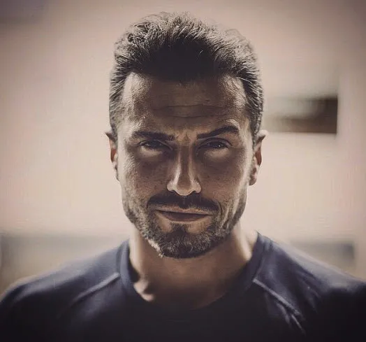 Survivor 2021 yarışmacıları Acun Ilıcalı açıklamadan ifşa oluyor! Galatasaraylı futbolcu, Masterchef yarışmacısı ve 2 bomba isim daha...-9