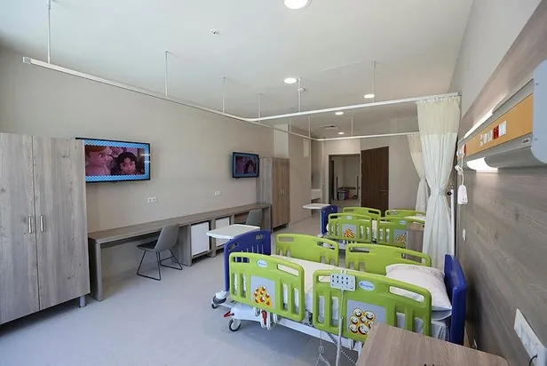 geri-sayim-baskan-erdogan-etlik-sehir-hastanesinin-acilisini-yapacak-1664353989572.jpeg SON DAKİKA: Başkan Erdoğan'dan Etlik Şehir Hastanesi'nin açılışında önemli açıklamalar-8