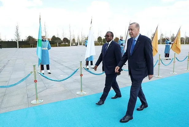baskan-erdogan-gine-bissau-cumhurbaskani-cissoko-embalo-ile-gorustu-1678282842967.jpeg Başkan Erdoğan, Gine Bissau Cumhurbaşkanı Cissoko Embalo ile görüştü-1