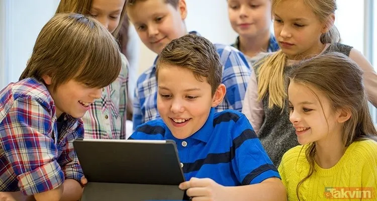 mebden-4-tatil-mujdesi-cikti-14-gun-boyunca-okullar-kapali-anasinifi-ilkokul-56789101112-sinif-ve-ogretmenler-1709789387066.jpg MEB'den 4 Tatil Müjdesi Çıktı! 14 Gün Boyunca Okullar Kapalı! Anasınıfı, ilkokul, 5.6.7.8.9.10.11.12. sınıf ve öğretmenler...-3