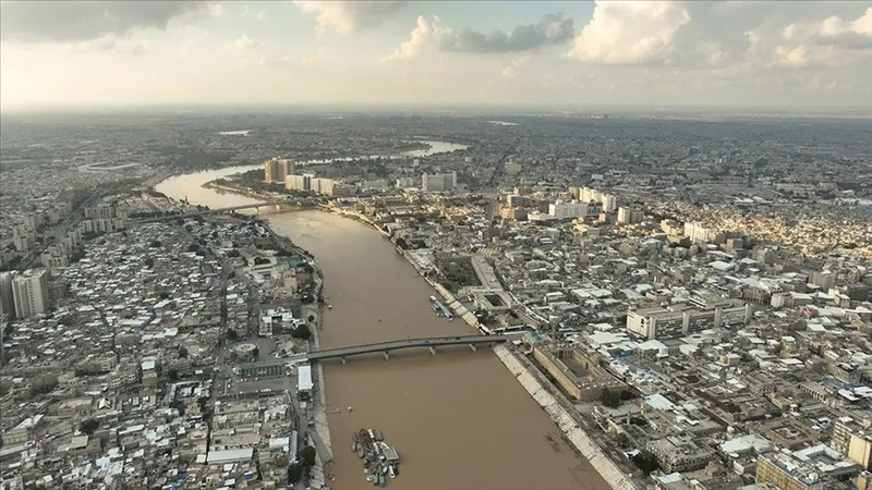 turkiyenin-bagdat-buyukelciliginden-uyari-iraka-zaruri-olmadikca-seyahat-etmeyin-1773473489984.jpeg Türkiye'nin Bağdat Büyükelçiliği'nden uyarı: Irak'a zaruri olmadıkça seyahat etmeyin-2