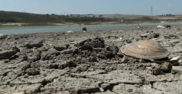 Son dakika: İstanbul'a içme suyu sağlayan Sazlıdere Barajı kurudu!
