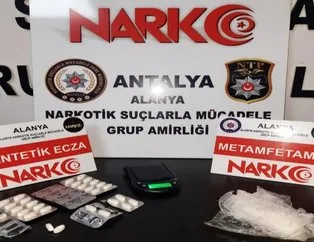Antalya’daki uyuşturucu satıcısı suçüstü yakalandı