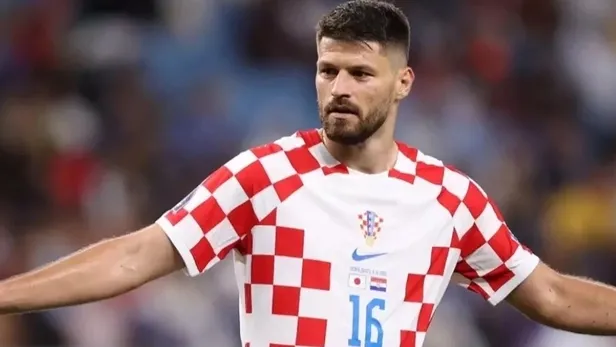 193luk-dev-kule-tarih-verildi-trabzonspora-hayirli-olsun-1691505584120.jpeg Trabzonspor'a hayırlı olsun! 1.93'lük dev kule! Tarih verildi!-9