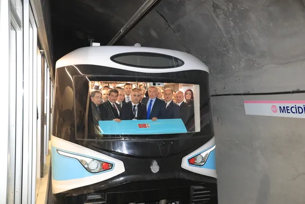 Eminönü-Eyüpsultan-Alibeyköy Tramvay Hattı ve Mahmutbey-Mecidiyeköy Metro Hattının test sürüşleri gerçekleştirdi-2
