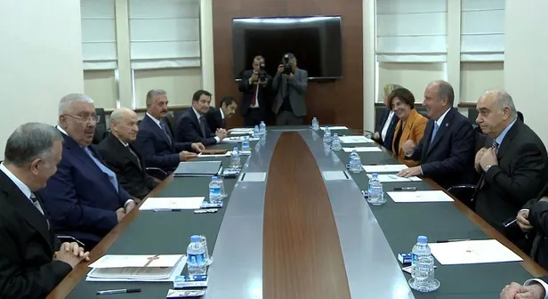 mhp-genel-baskani-devlet-bahceli-memleket-partisi-genel-baskani-muharrem-ince-ile-gorustu-1654089159194.jpeg MHP Genel Başkanı Devlet Bahçeli, Memleket Partisi Genel Başkanı Muharrem İnce ile görüştü-3