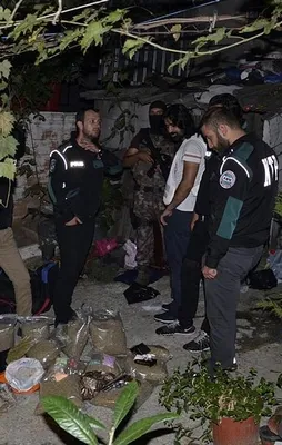 İstanbul'da dev uyuşturucu operasyon