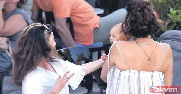 Hande Soral ile İsmail Demirci minik oğulları Ali’nin yüzünü ilk kez gösterdi! Ünlülerden yorum yağdı: Petek Dinçöz, Ebru Şahin... - 27