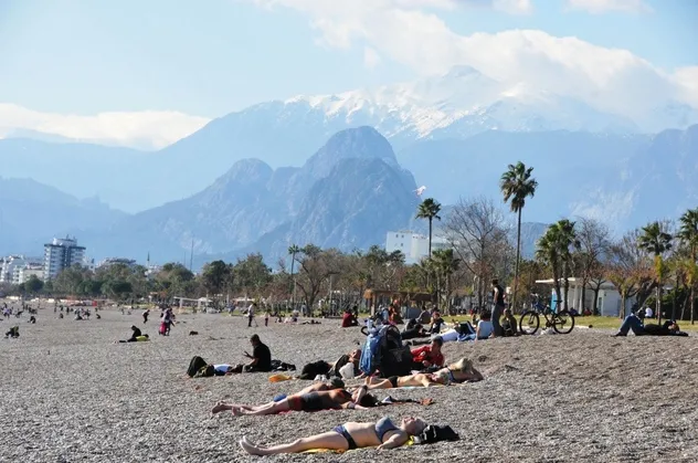 Antalya'da yazı aratmayan görüntüler