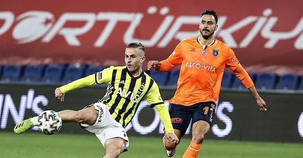 Son dakika: Başakşehir, Nacer Chadli ile sözleşme uzattı!