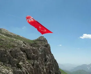 Şehitlerin isimi Kato Dağı’nın zirvesinde