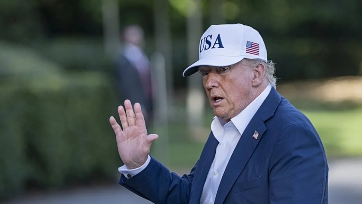 Trump tarih vererek açıkladı! Güney Kore ve Japonya'ya yüzde 25 vergi kararı