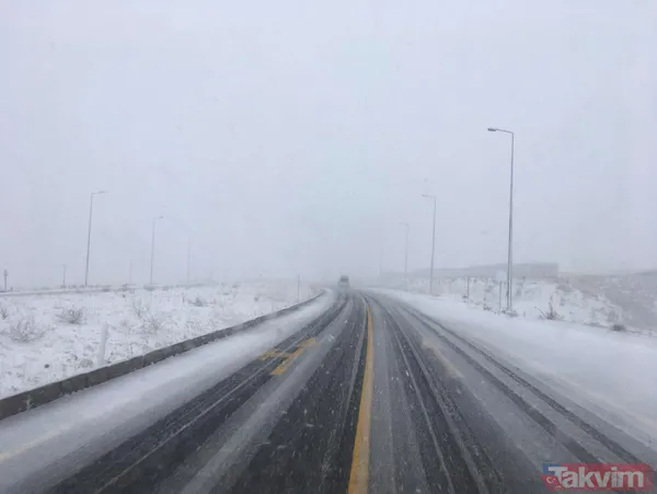 Kayak sezonu ne zaman açılıyor? Erciyes Kayak Merkezi'ne kar yağdı - 23