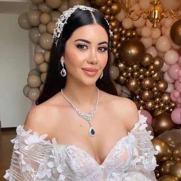 fenerbahceli-ozan-tufan-rojin-haspolat-ile-evlendi-1617211695914.jpeg Fenerbahçeli Ozan Tufan, Rojin Haspolat ile evlendi-5